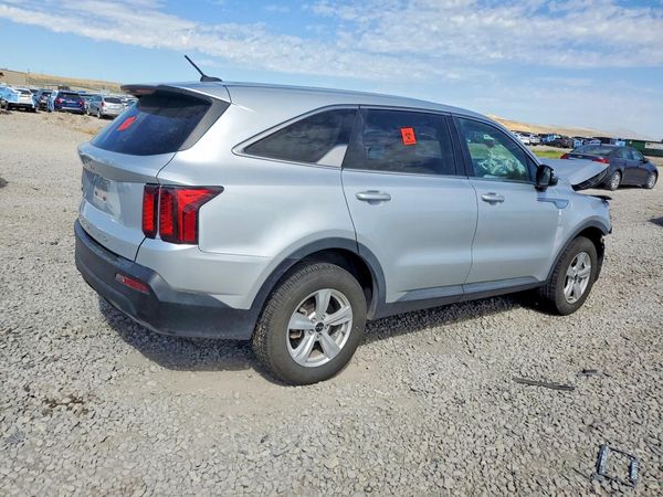 2022 KIA SORENTO