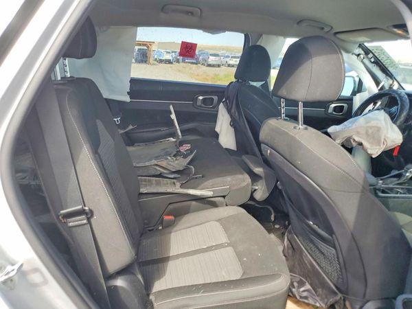 2022 KIA SORENTO