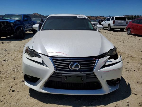 2015 LEXUS IS 250