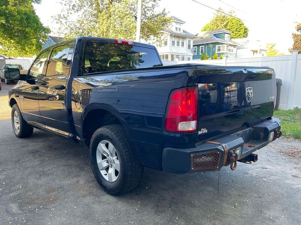 2013 RAM 1500 ST