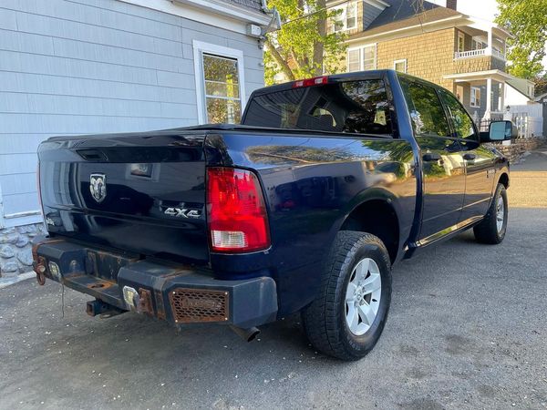 2013 RAM 1500 ST
