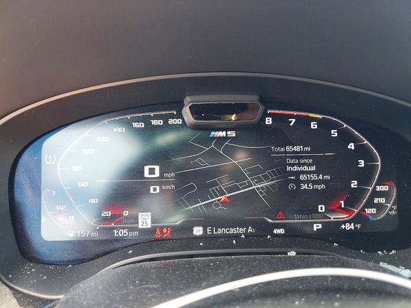 2022 BMW M5