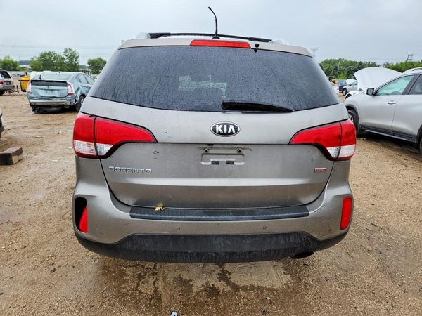 2014 KIA SORENTO Base/ LX