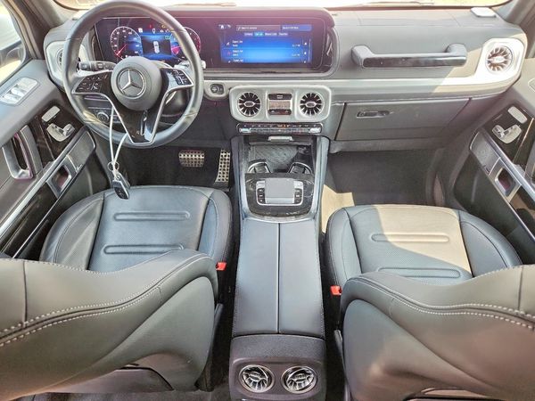 2025 MERCEDES-BENZ G G550