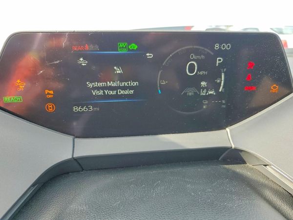2025 TOYOTA PRIUS