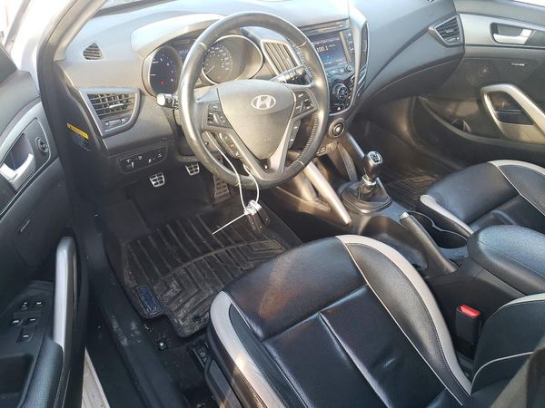 2013 HYUNDAI VELOSTER