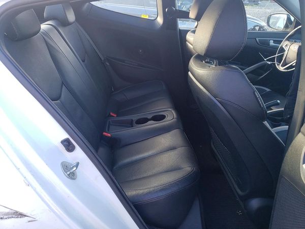 2013 HYUNDAI VELOSTER