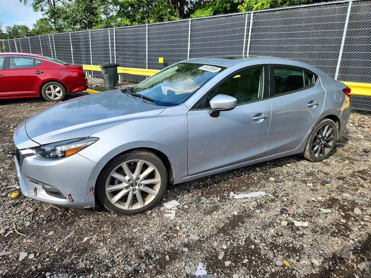 2018 MAZDA 3 Touring