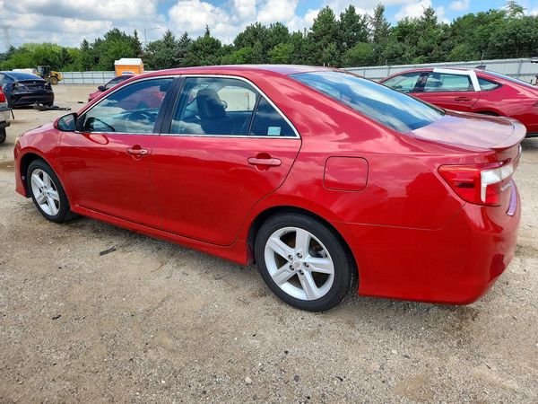 2012 TOYOTA CAMRY