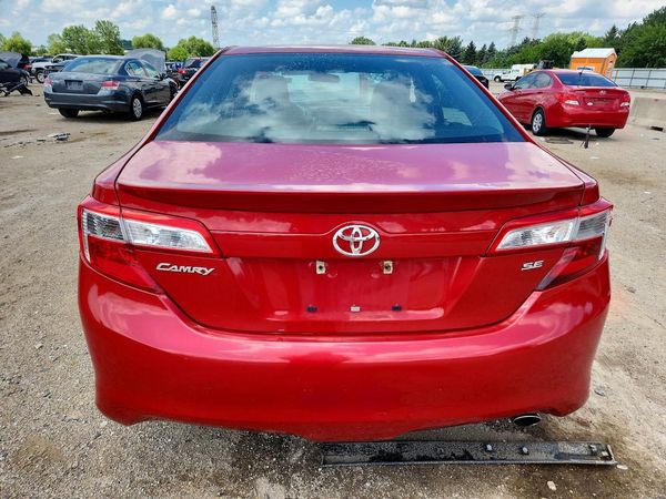 2012 TOYOTA CAMRY
