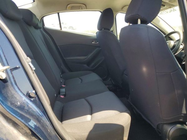 2014 MAZDA 3