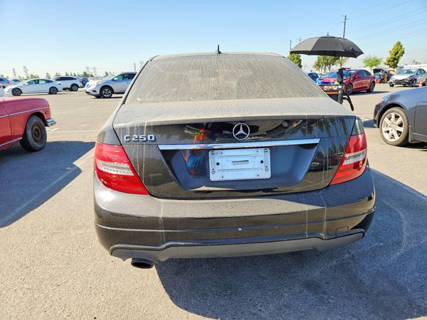 2013 MERCEDES-BENZ C C250