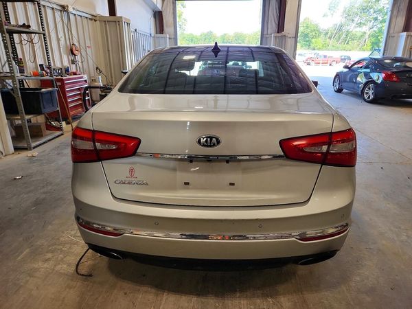 2016 KIA CADENZA Luxury