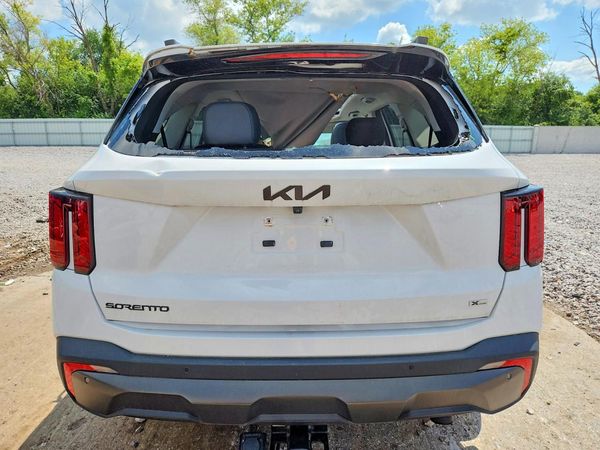 2025 KIA SORENTO EX; X-Line EX