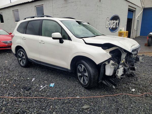 2018 SUBARU FORESTER