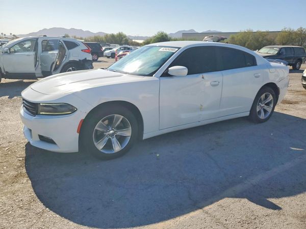 2016 DODGE CHARGER SXT