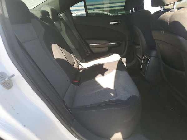 2016 DODGE CHARGER SXT
