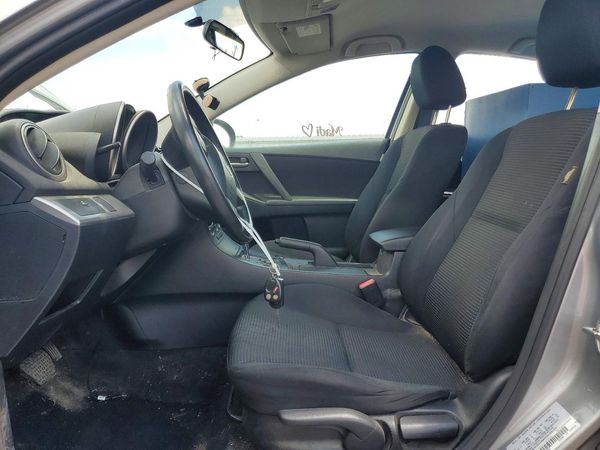 2012 MAZDA 3 Sport/GX — DENT