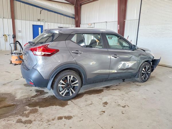 2019 NISSAN KICKS