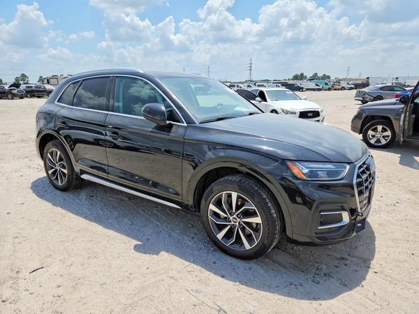 2021 AUDI Q5 quattro Premium Plus
