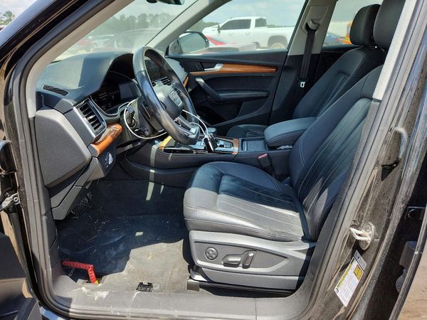 2021 AUDI Q5 quattro Premium Plus