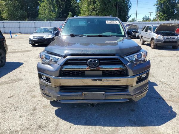 2021 TOYOTA 4RUNNER
