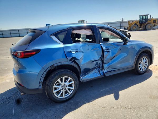 2022 MAZDA CX-5 Preferred Package