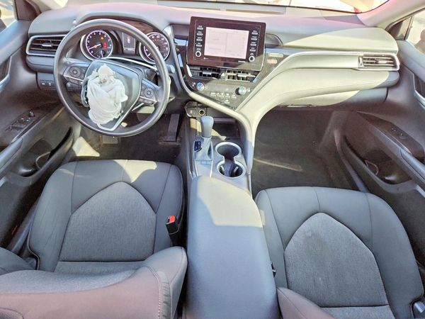 2024 TOYOTA CAMRY