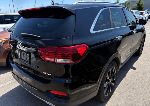 2020 KIA SORENTO EX, S