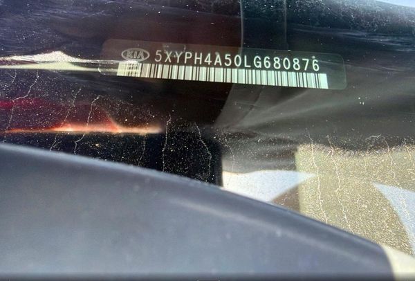 2020 KIA SORENTO EX, S