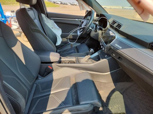 2021 AUDI Q3