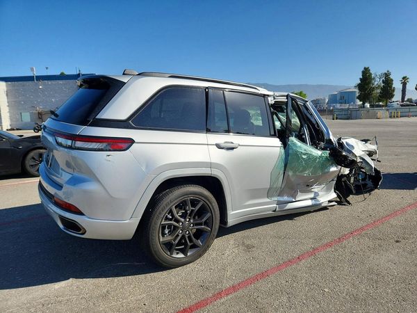 2024 JEEP CHEROKEE Limited 4XE — PSRA