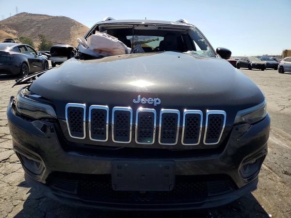 2021 JEEP CHEROKEE LATITUDE LUX 4X2