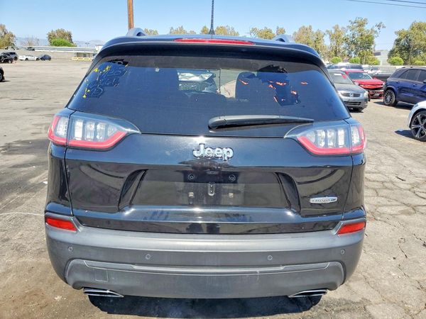 2021 JEEP CHEROKEE LATITUDE LUX 4X2