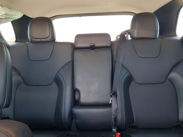 2021 JEEP CHEROKEE LATITUDE LUX 4X2
