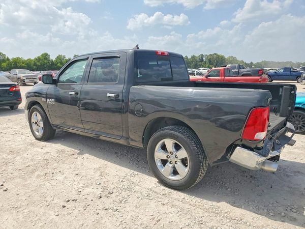 2017 RAM 1500 SLT