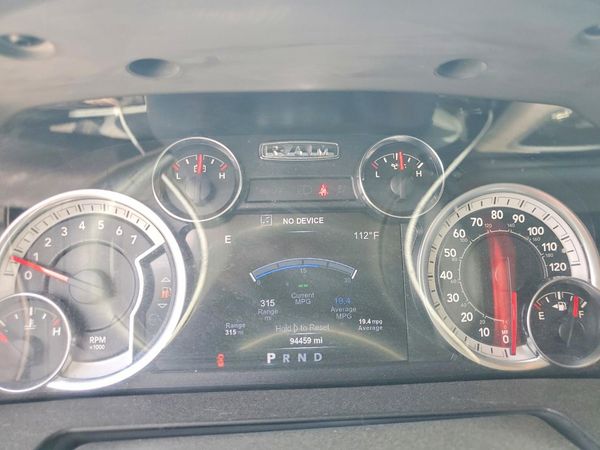 2017 RAM 1500 SLT