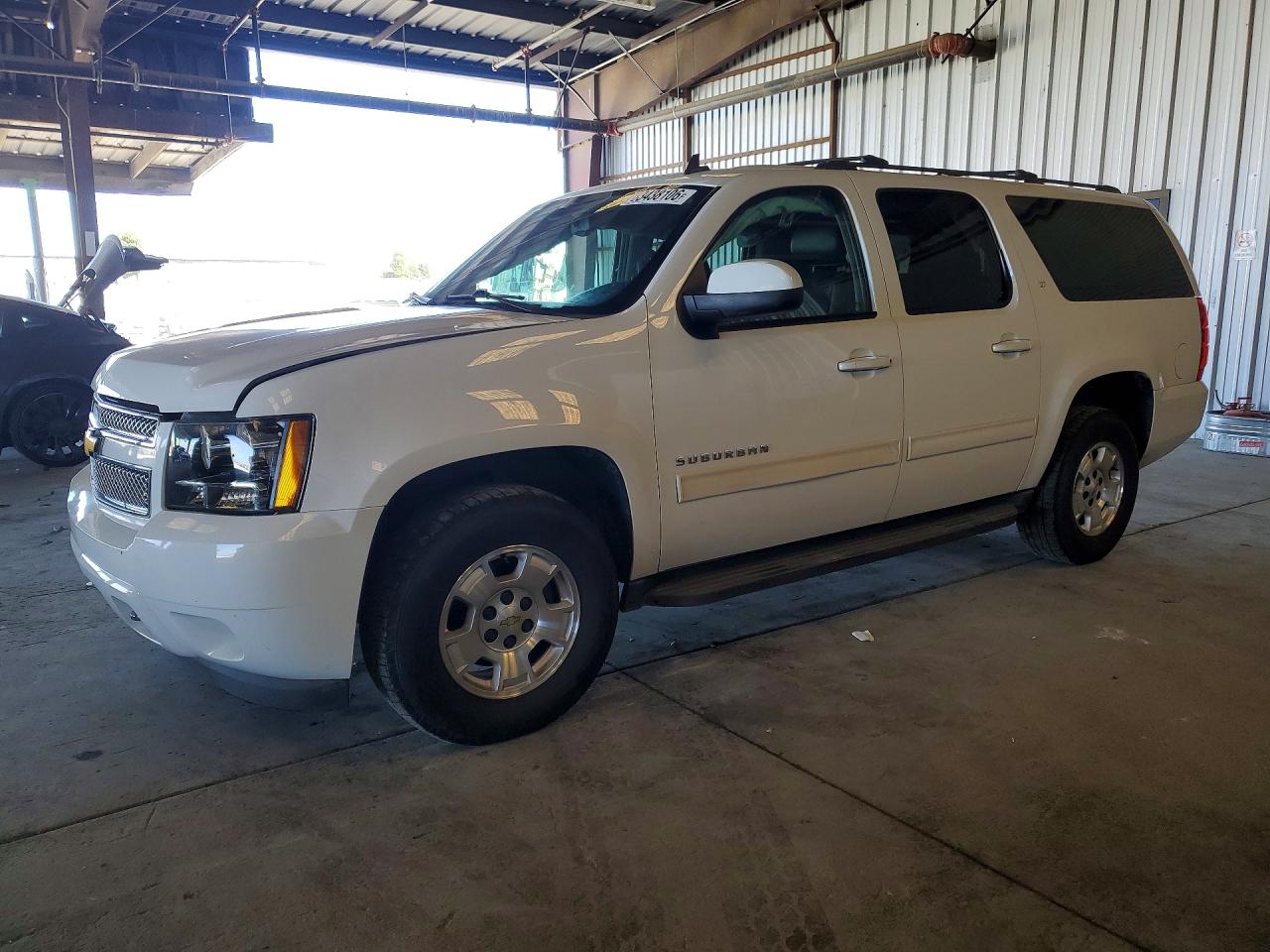 2014 CHEVROLET SUBURBAN LT