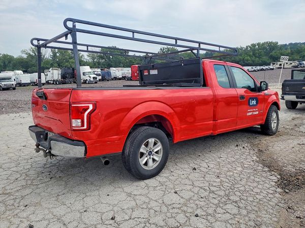 2017 FORD F150 SuperCab