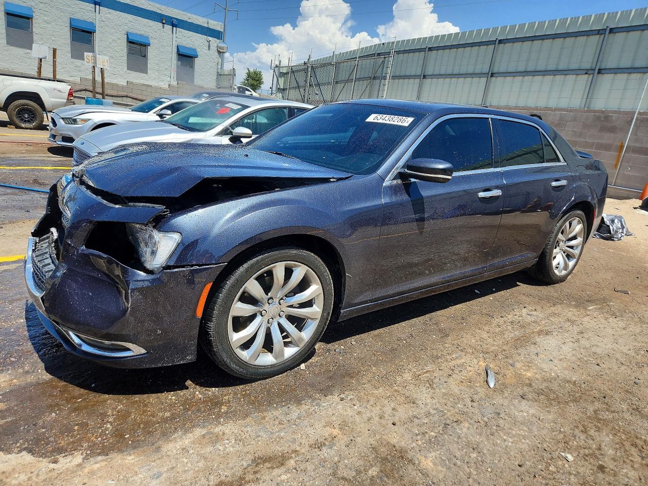 2017 CHRYSLER 300 Limited