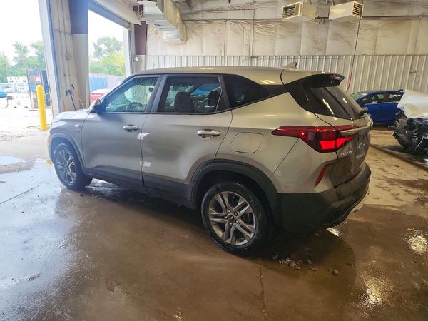 2021 KIA SELTOS LX