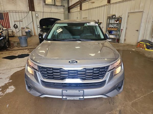 2021 KIA SELTOS LX