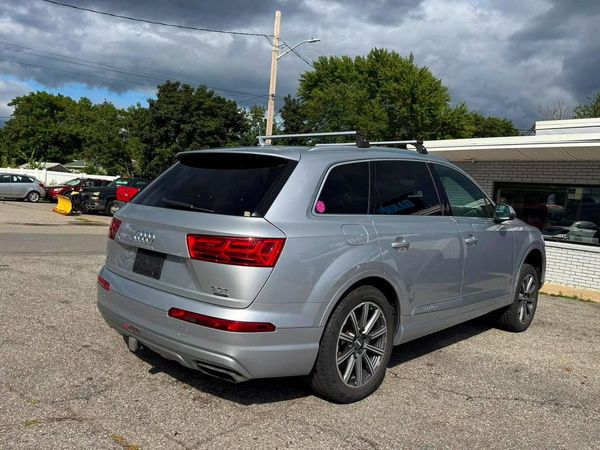 2018 AUDI Q7 quattro Prestige