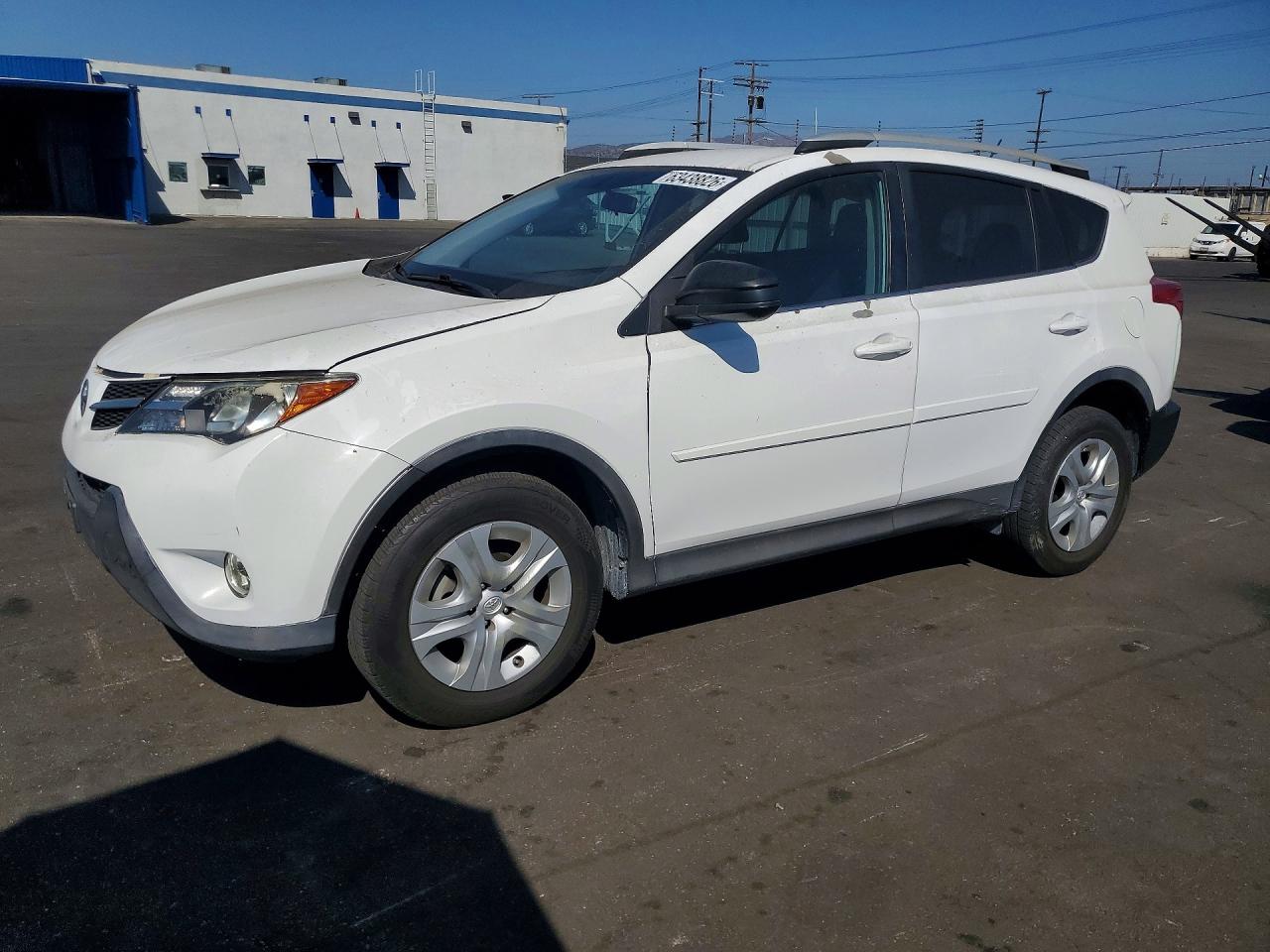 2014 TOYOTA RAV4 Standard — Front 3/4