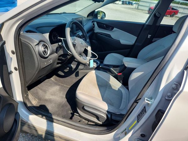 2022 HYUNDAI KONA