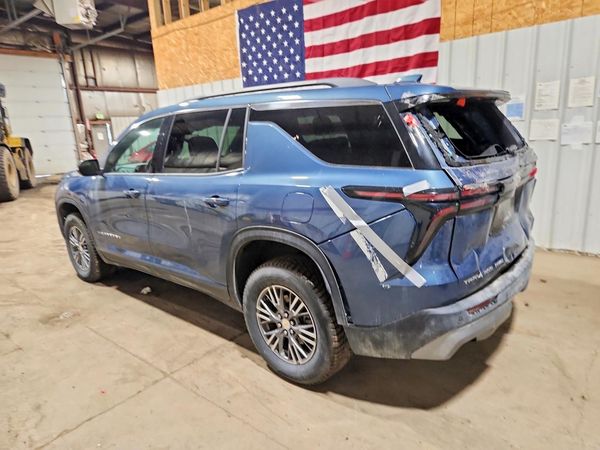 2025 CHEVROLET TRAVERSE LT