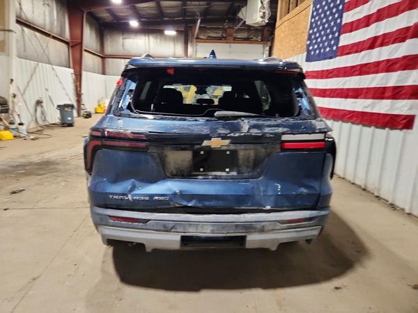2025 CHEVROLET TRAVERSE LT