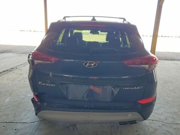 2017 HYUNDAI TUCSON