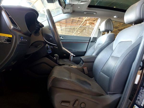 2017 HYUNDAI TUCSON