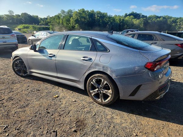 2022 KIA K5 EX